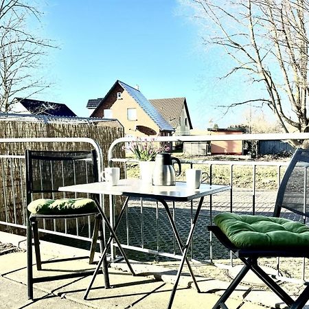 F-1010 Strandhaus Moenchgut Bed&Breakfast Dz 28 Terrasse Strandnah, Inkl Fruehstueck Lobbe Eksteriør bilde