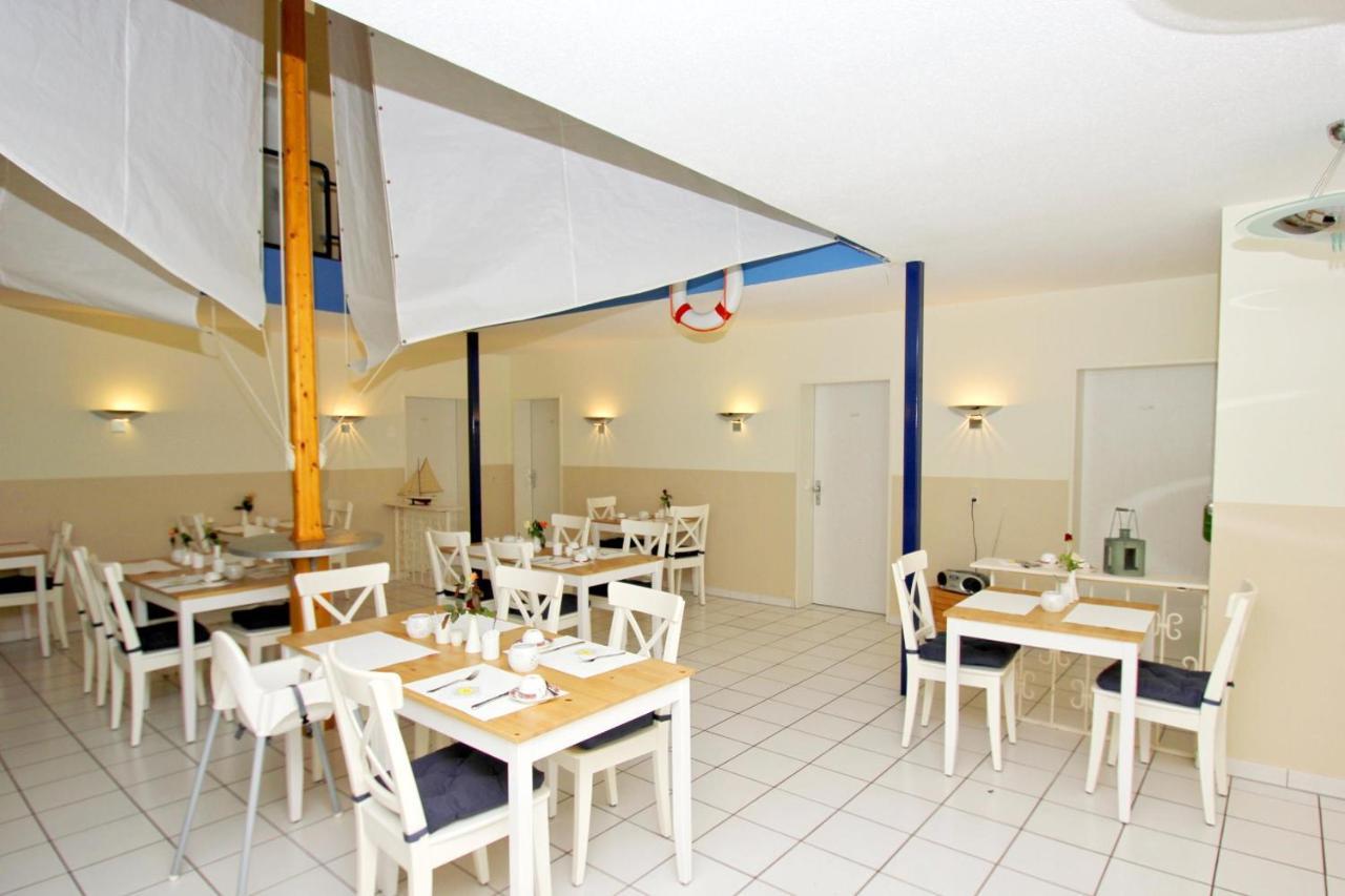 F-1010 Strandhaus Moenchgut Bed&Breakfast Dz 28 Terrasse Strandnah, Inkl Fruehstueck Lobbe Eksteriør bilde